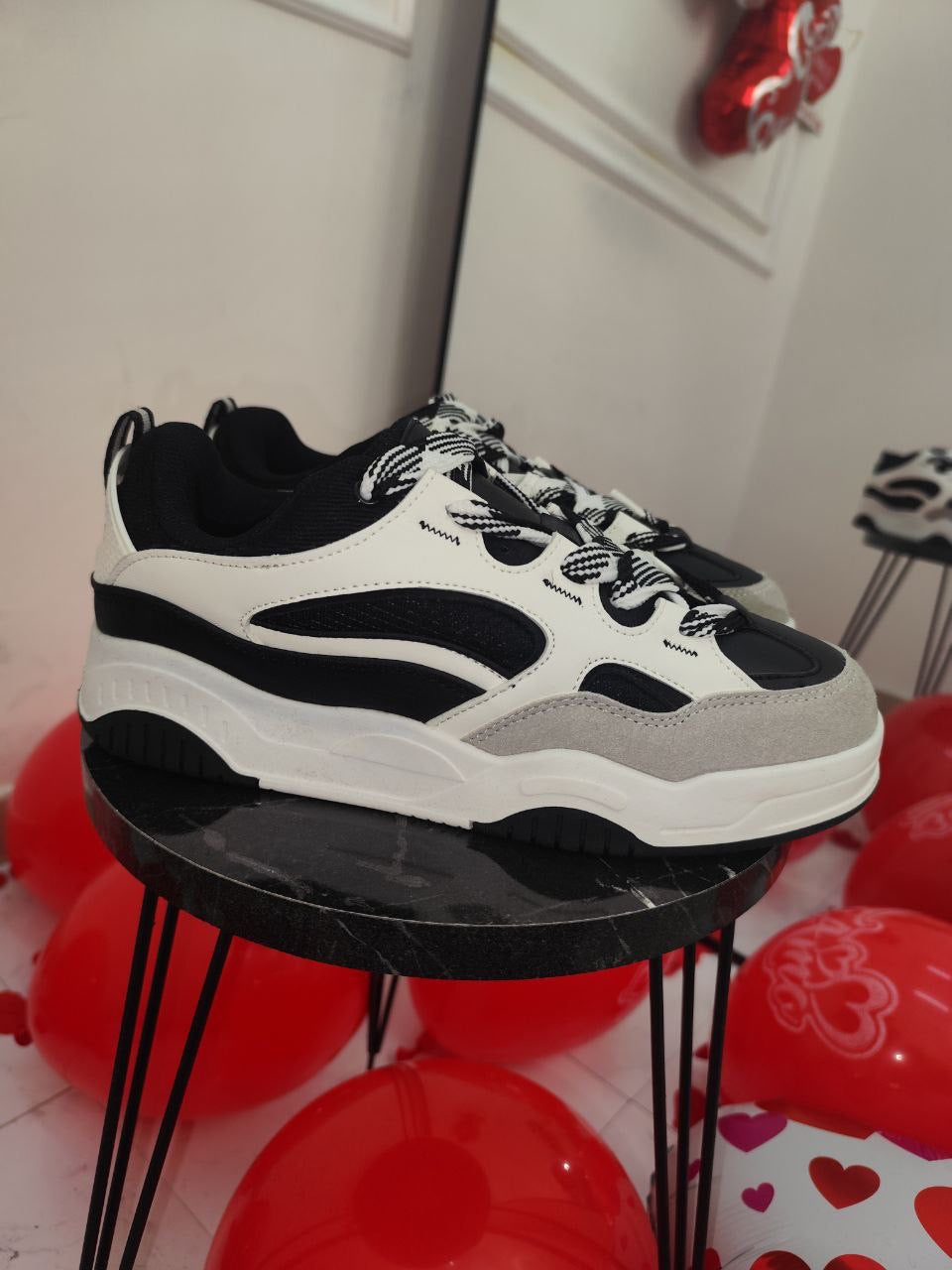 Sneakers Skate