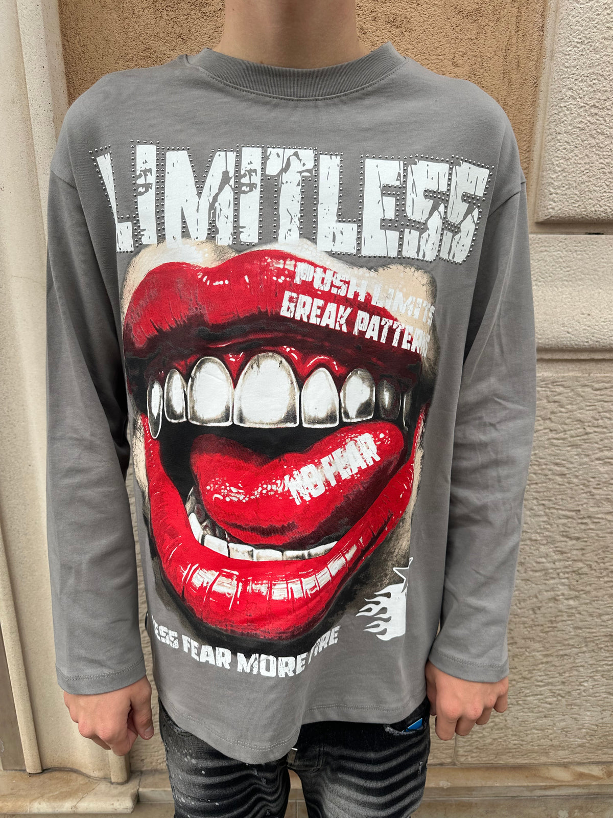 Longlsleeve Lips