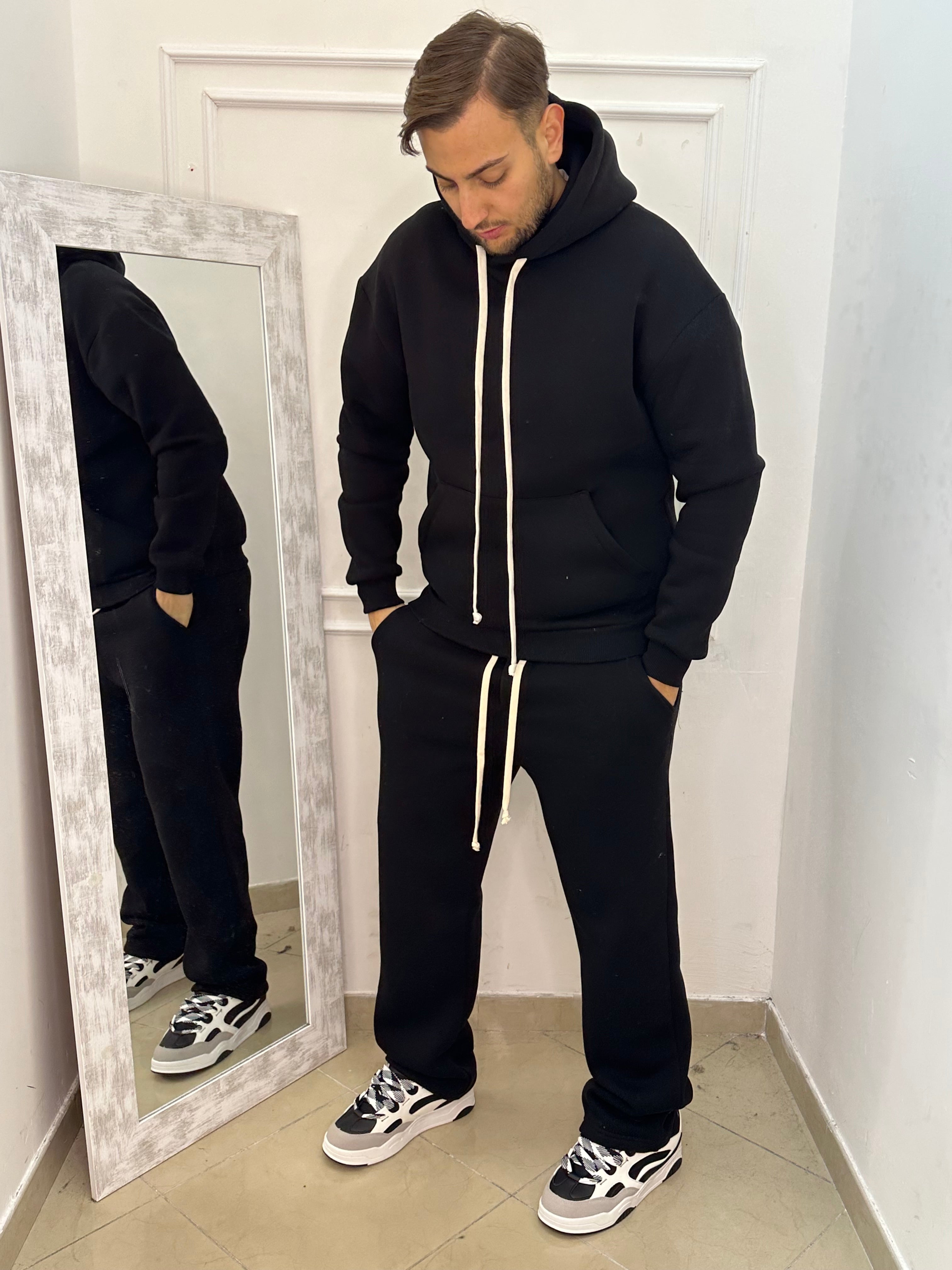 Tracksuit con zip